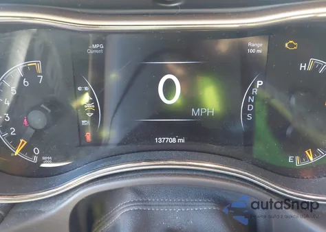 2015 Jeep Grand Cherokee Summit из США, поврежденный, VIN 1C4RJFJG8FC922459